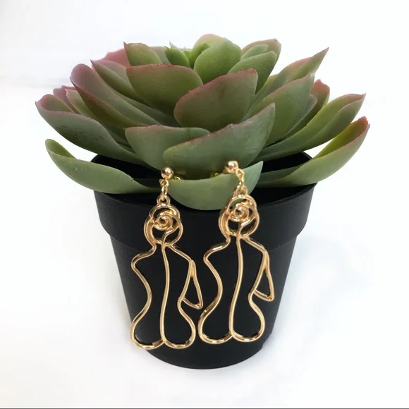 3/$15 New! Female Form Naked Lady Earrings Gold Tone - Picture 2 of 8